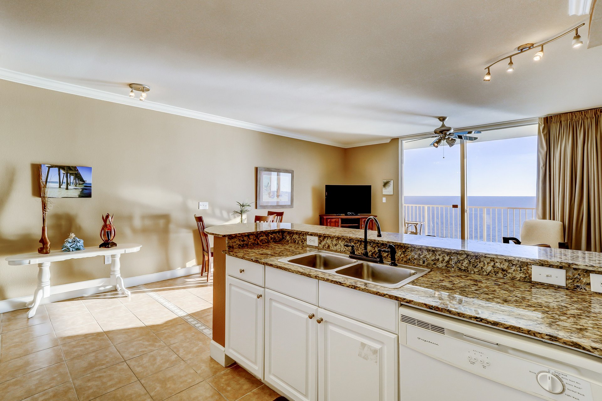 Tidewater Beach Resort 1703 8