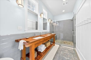 2nd Floor, Primary King Bathroom