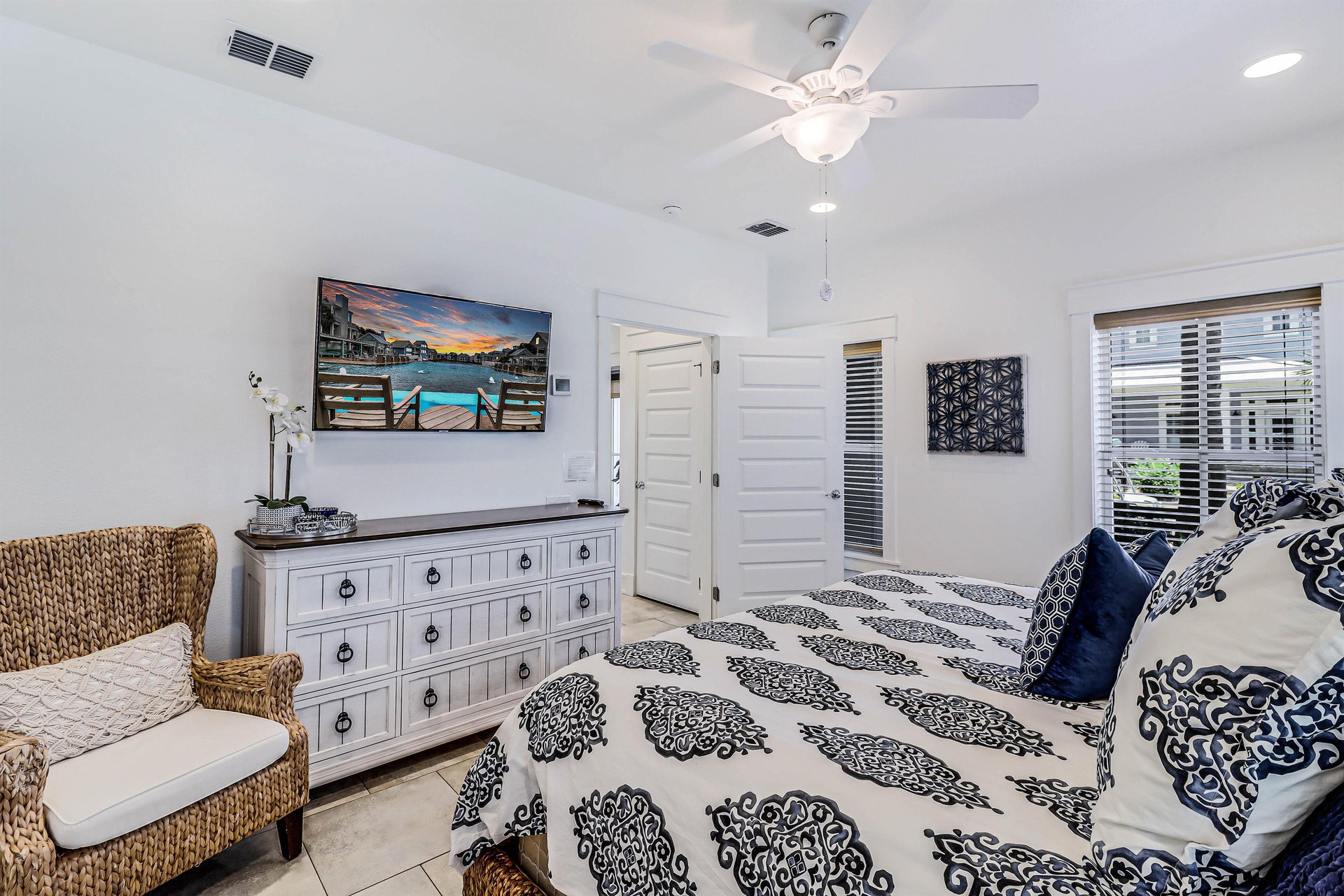 Primary King Suite, 1st Floor