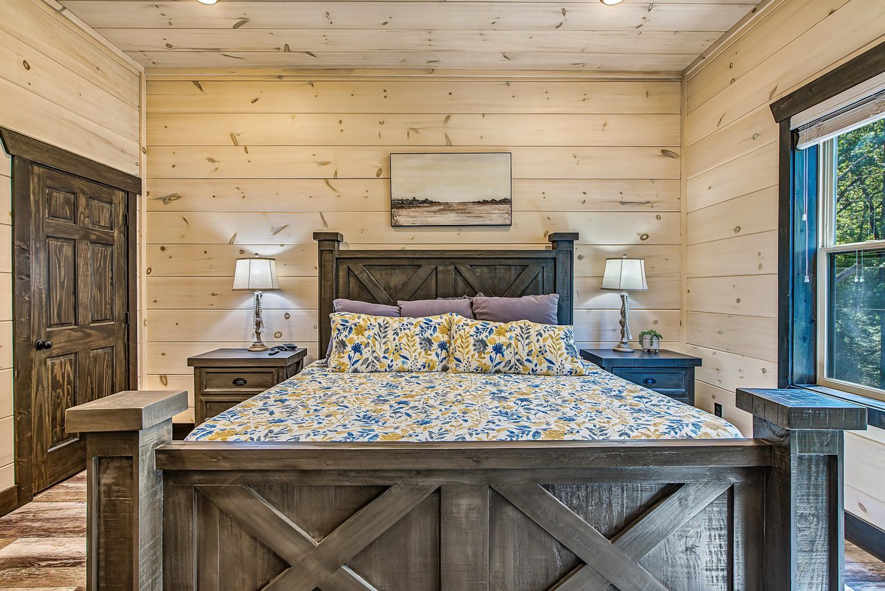 Main Level King Bedroom