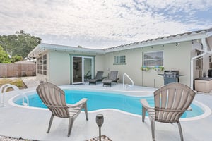 Magnolia Pool House 3