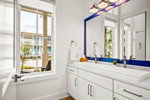 Bunk Room Bathroom, 1st Floor