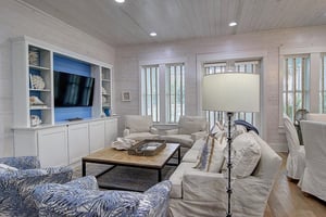 1st Floor Living Area