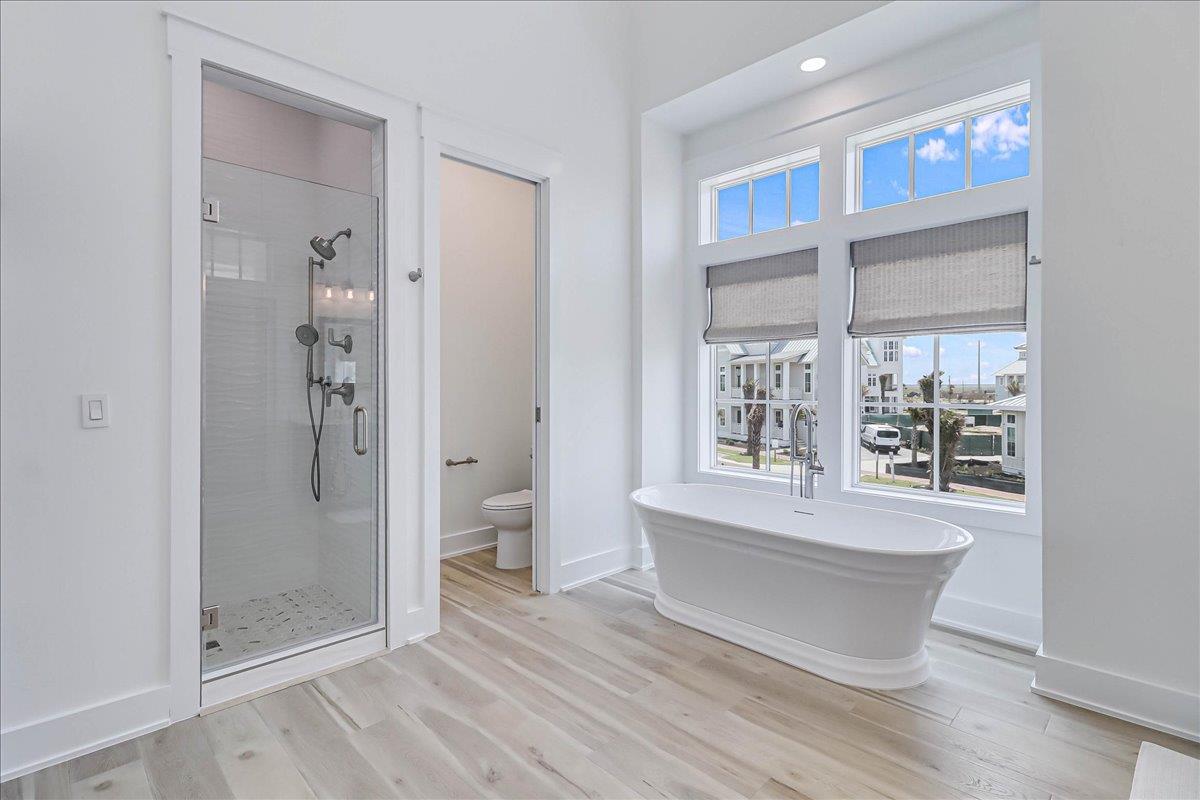 Primary King Bathroom, 2nd Floor