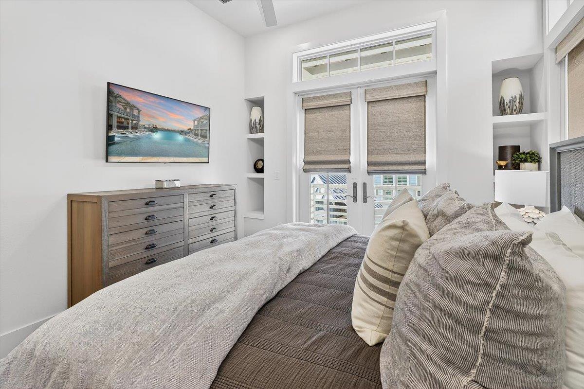 3rd Floor, King Bedroom