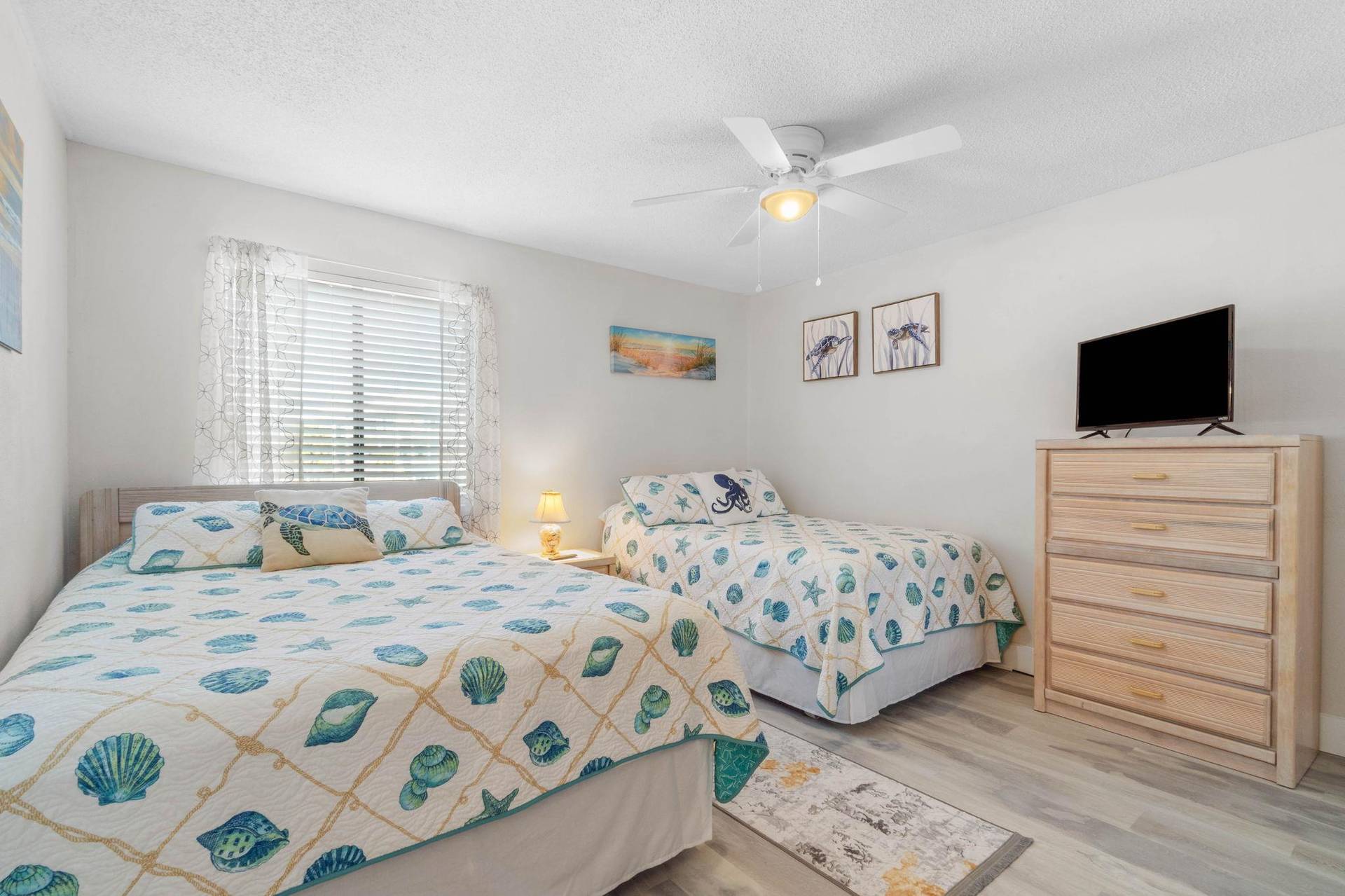 Guest Bedroom QueenDouble