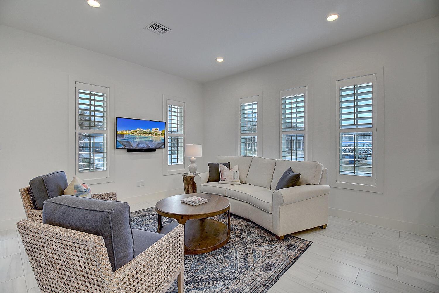 1st Floor Living Area