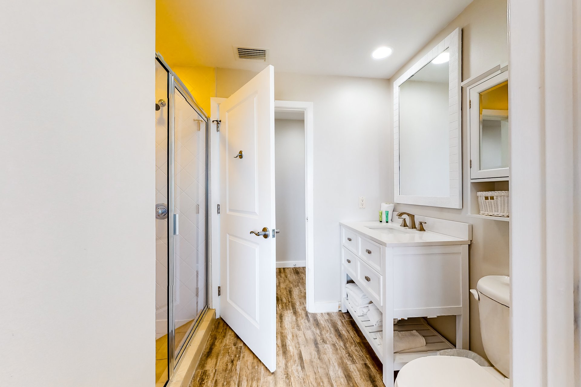 Luau 7901 Penthouse Combo 14