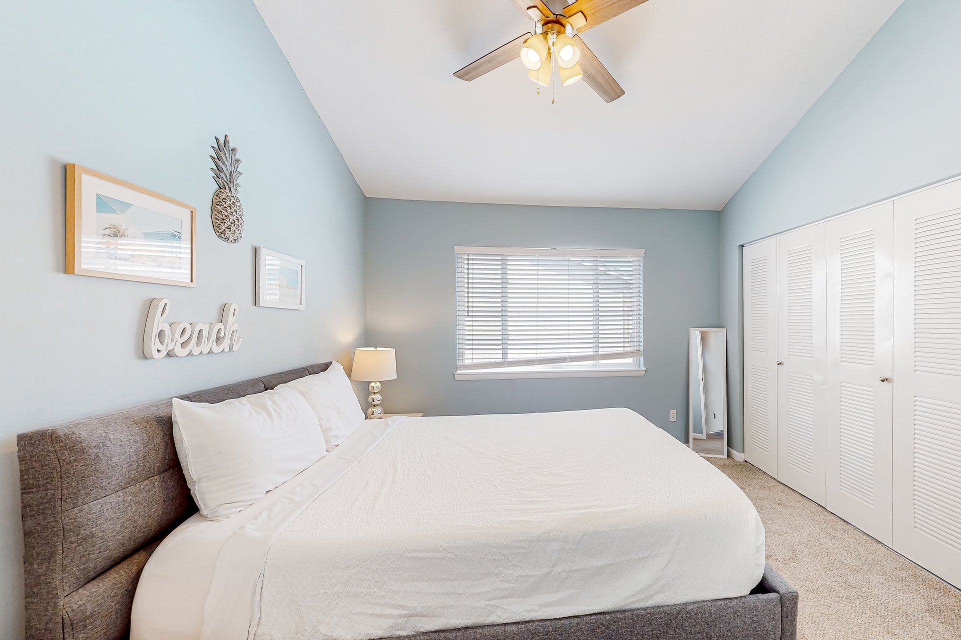 Commodores Landing 204 14