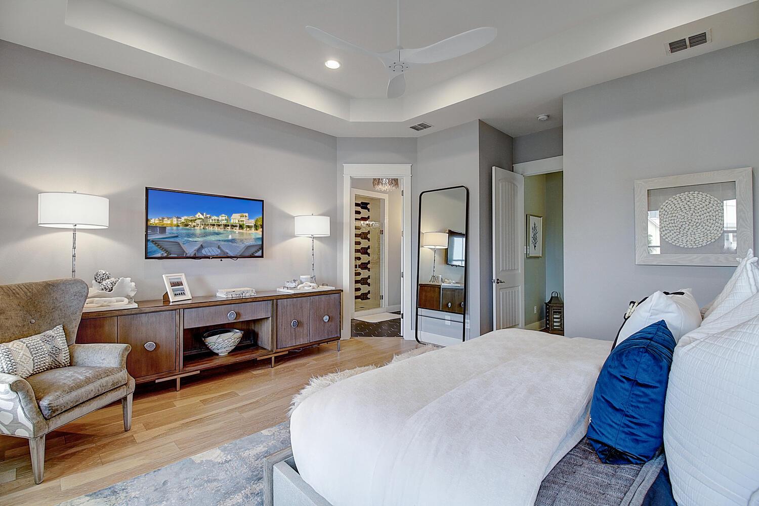 2nd Floor Primary King Suite