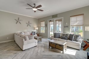 1st Floor Living Area