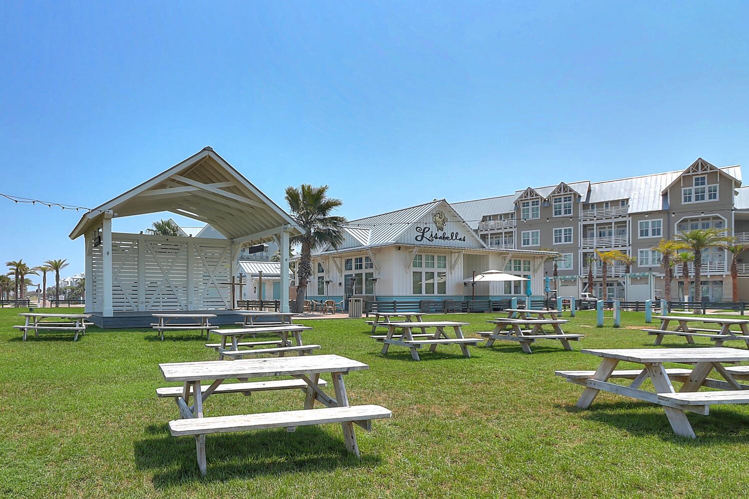 The Town Center near Lisabella39s