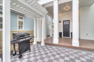 Sunday Funday, Front Exterior