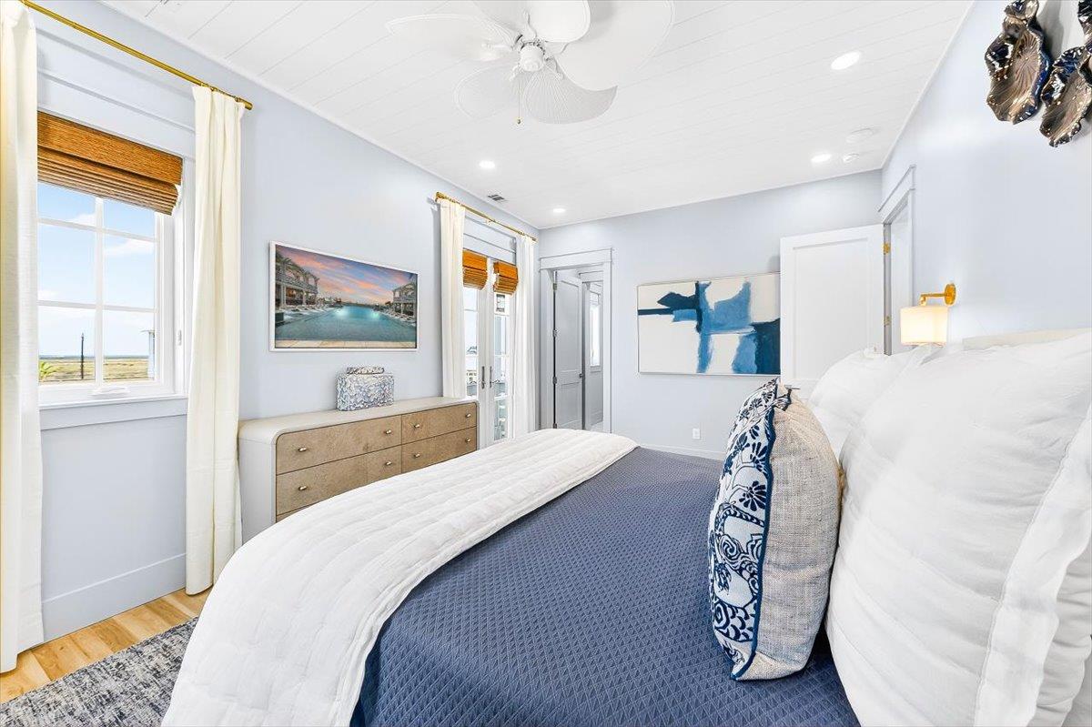 2nd Floor Primary King Suite