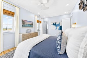 2nd Floor Primary King Suite