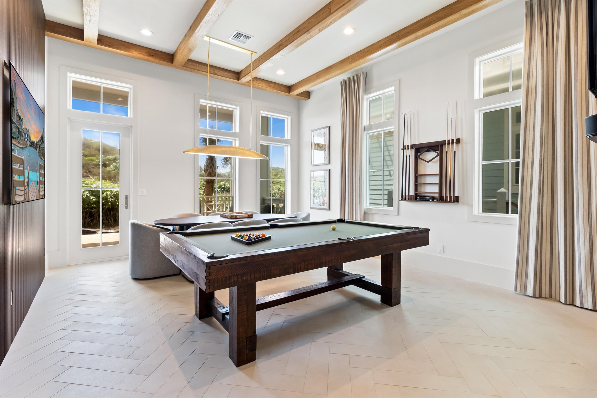 Game Room, 1st Floor