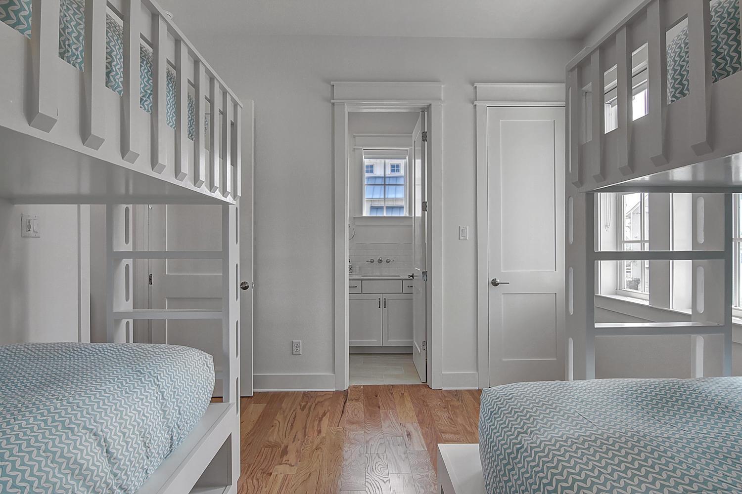 Bunk Room, 2nd Floor