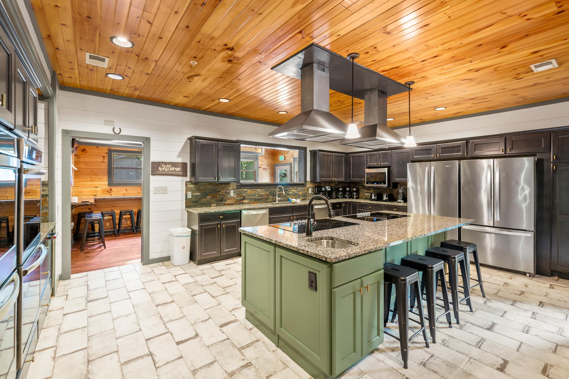 The Gatlinburg Lodge 28