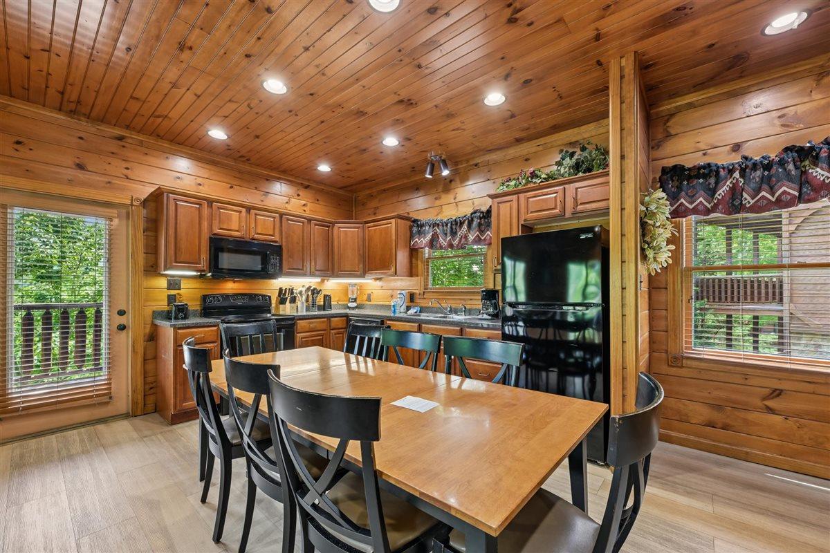 15Kitchen