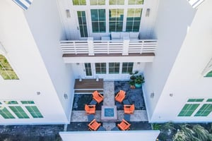 Side Courtyard Fire Lounge