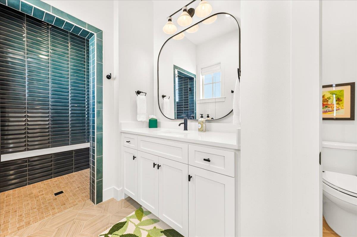 3rd King Ensuite, 3rd Floor