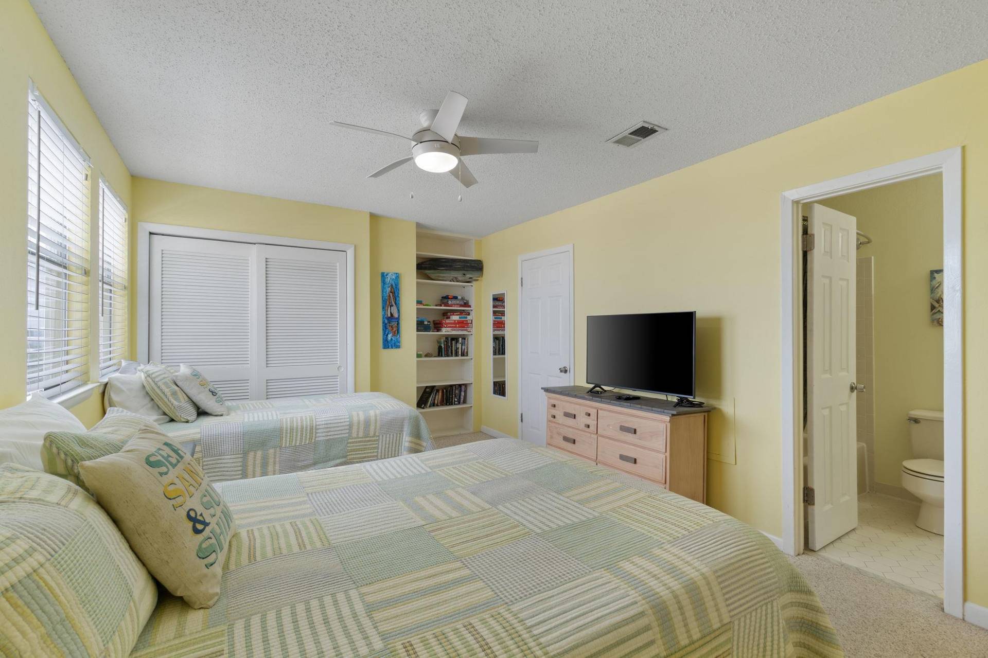 Guest Bedroom 2 Queen,Twin