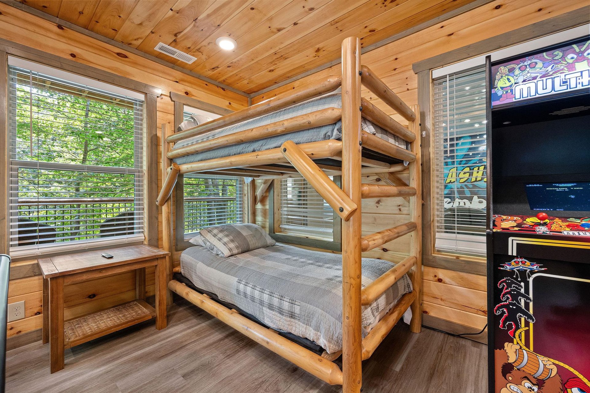 twin bunk beds