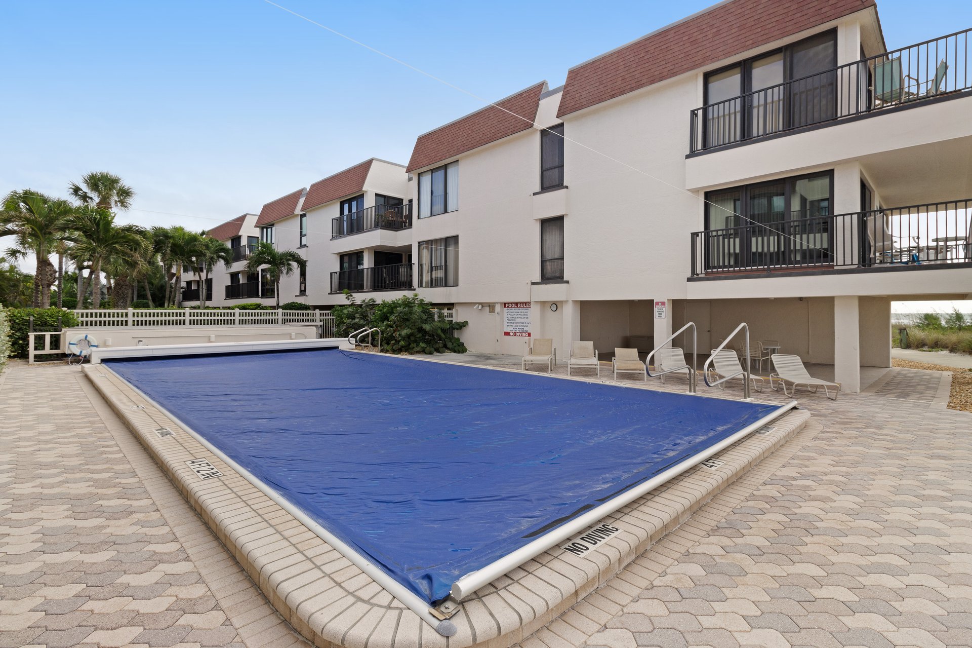 Waters Edge 208 S 34