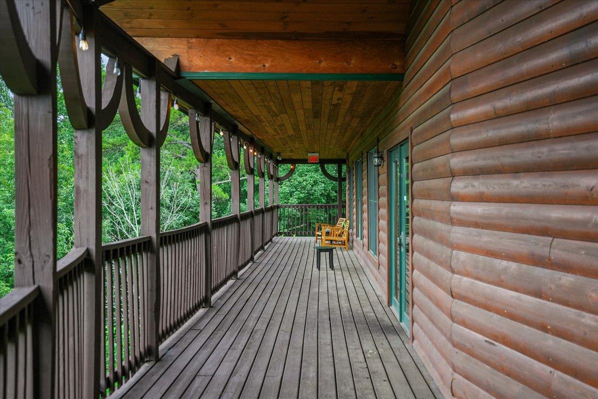 111Deck