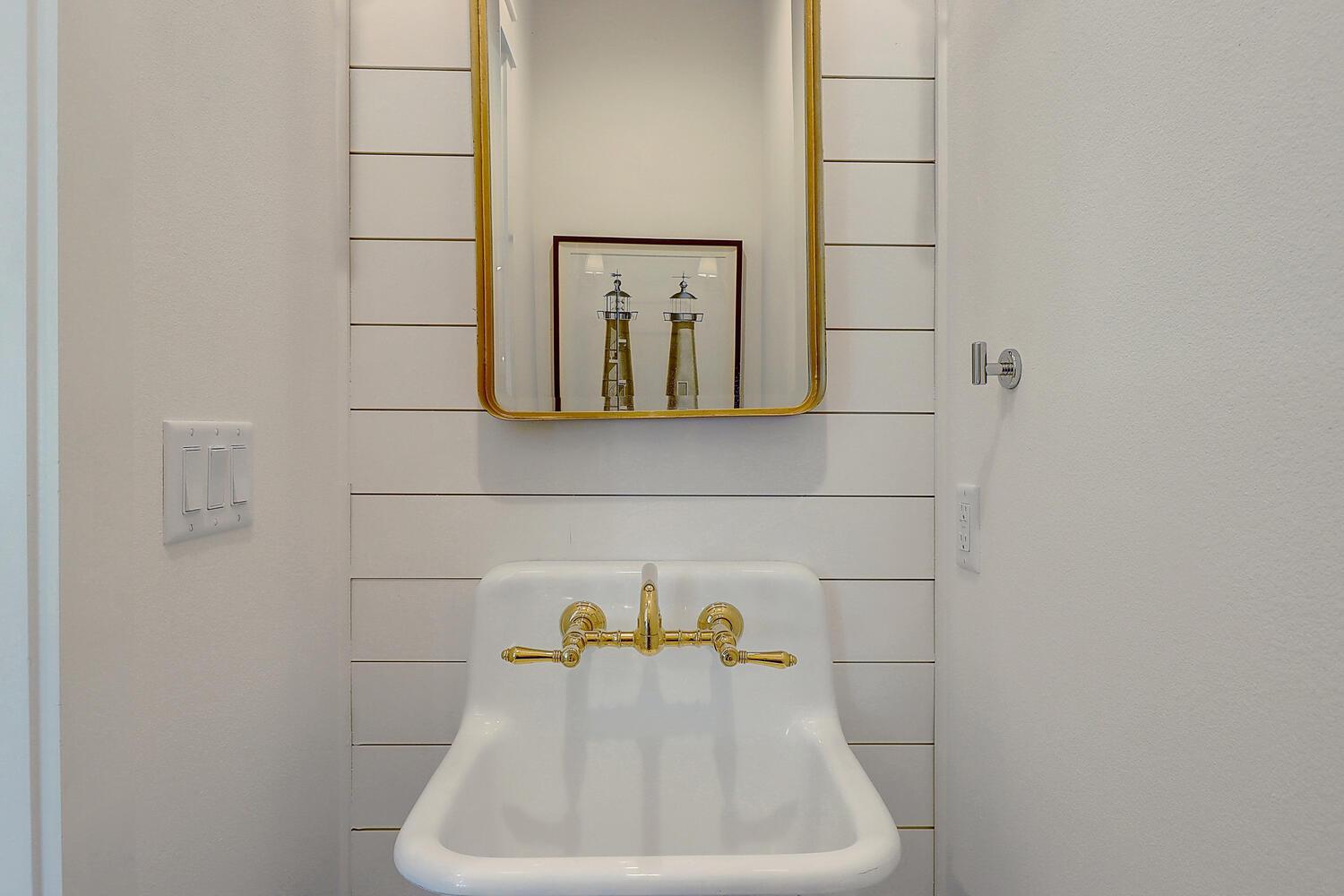 3rd Floor Powder Room