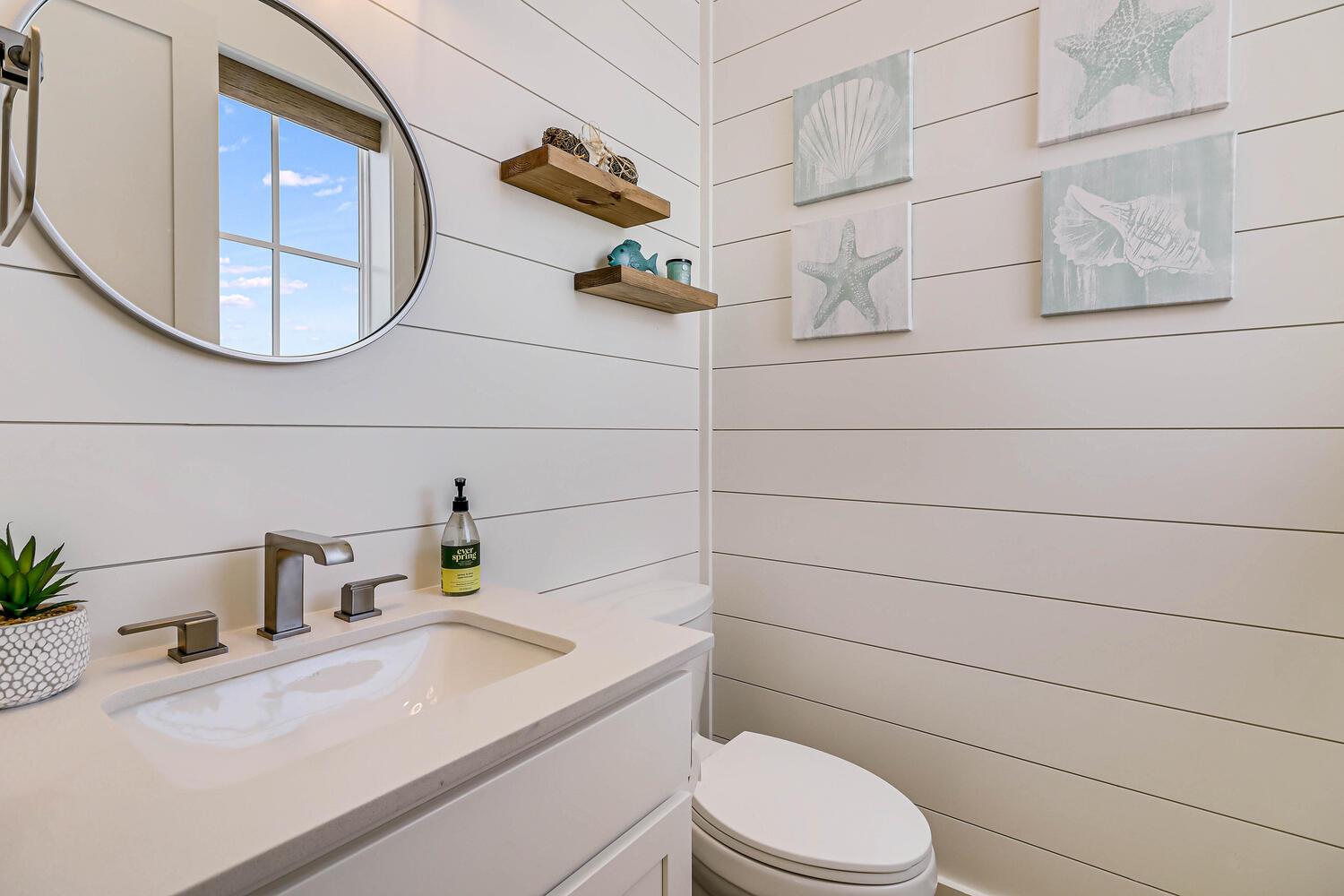 Powder Bath, 3rd Floor