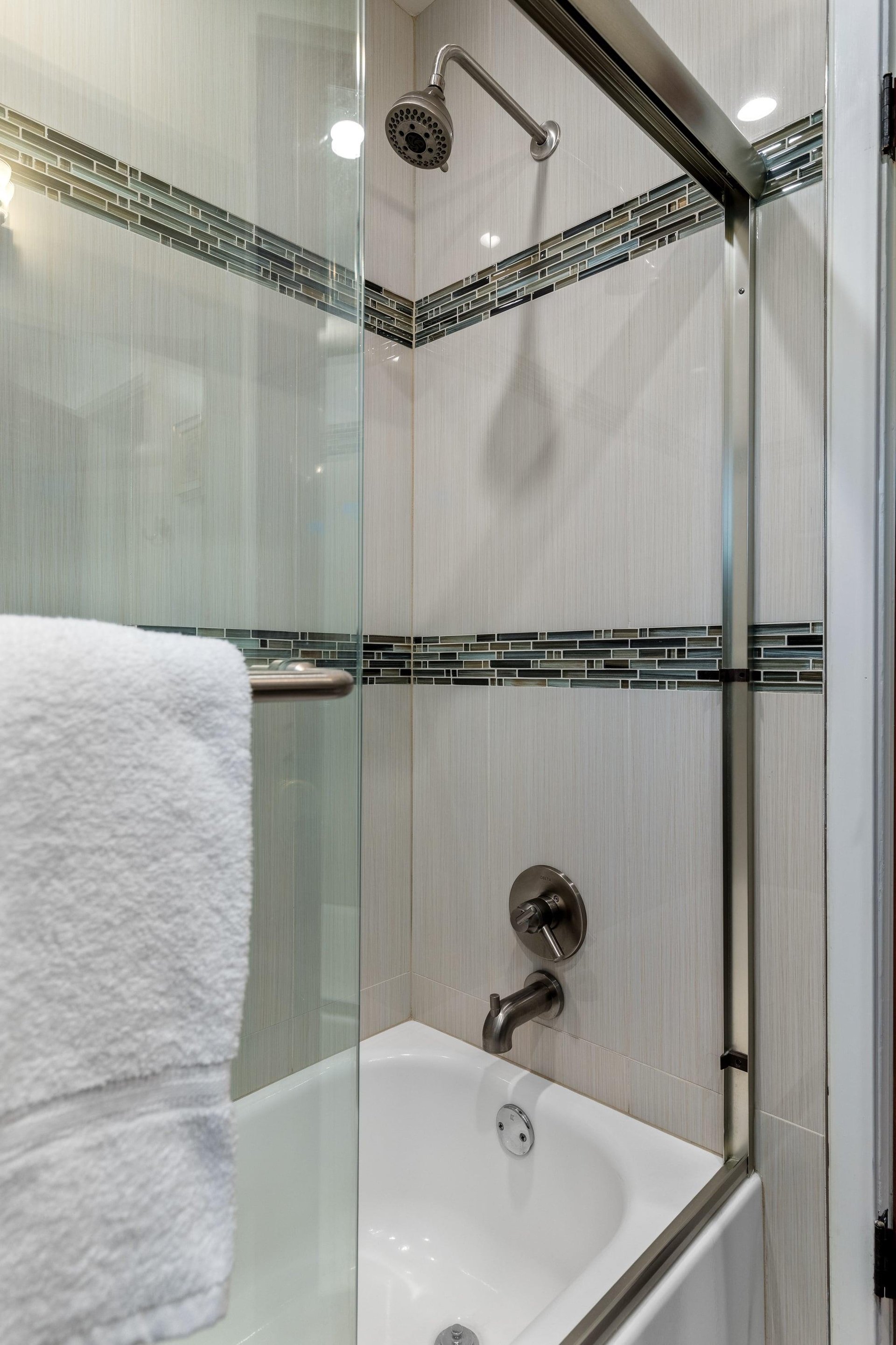 Ensuite bathroom with tubshower combination.