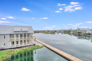 Balcony Lounge Overlooking Pool and Lake, 3rd Floor