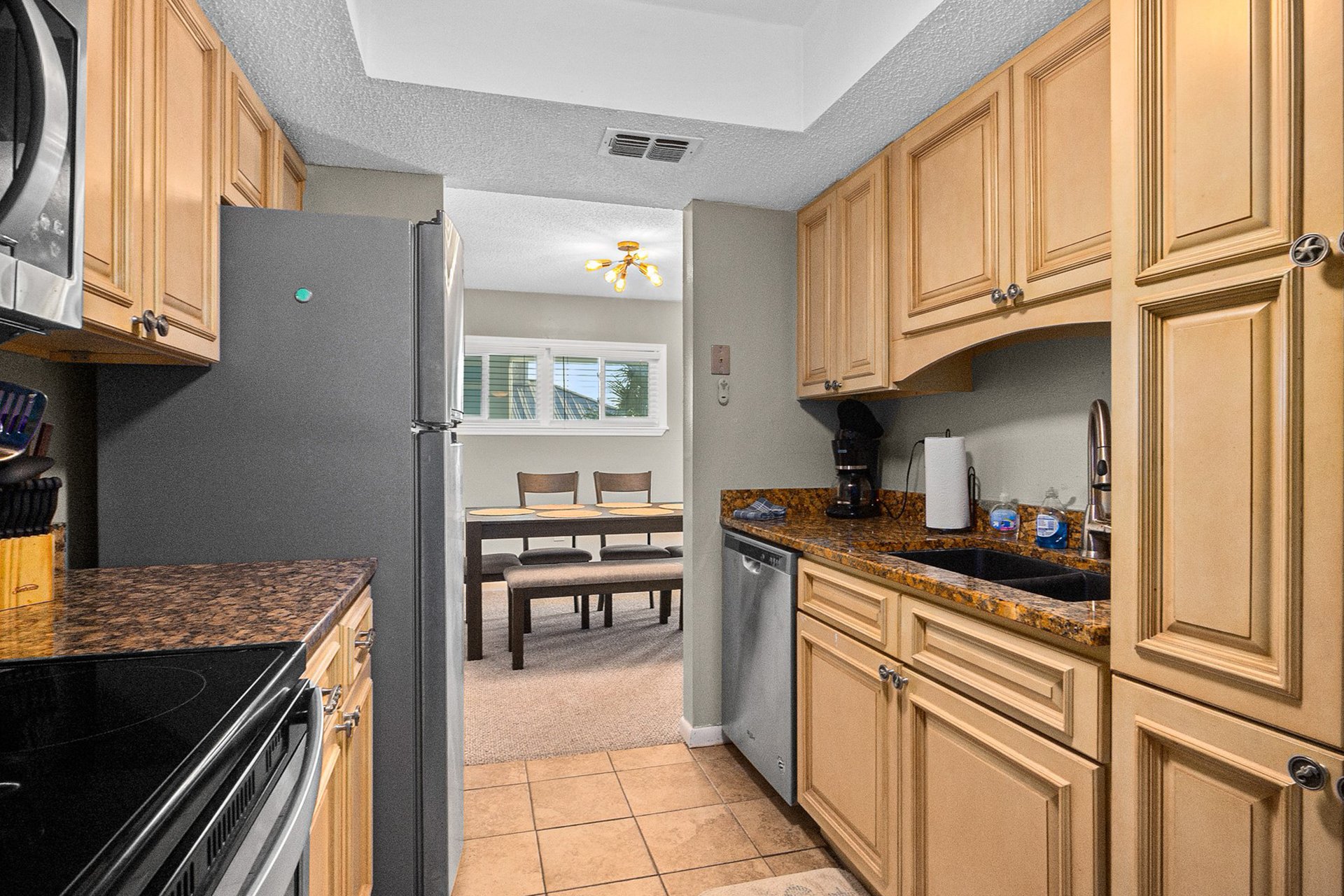 Quail Hollow A14U 14