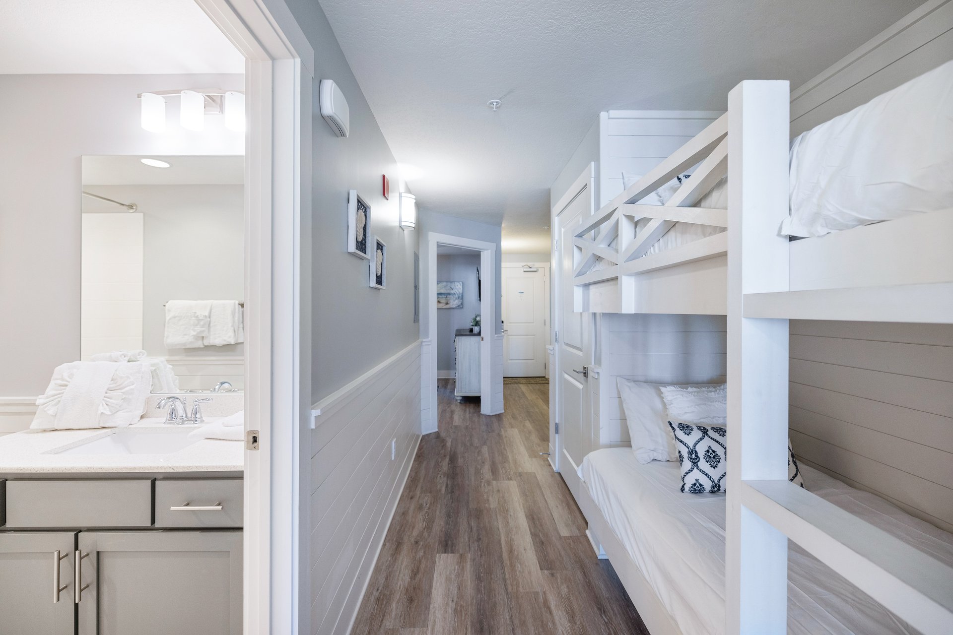 Calypso 310 Tower 3 19