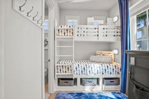 1st Floor Bunk Room