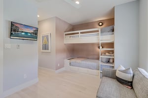 Bunk Room with Lounger  Shared Bathroom, 2nd Floor