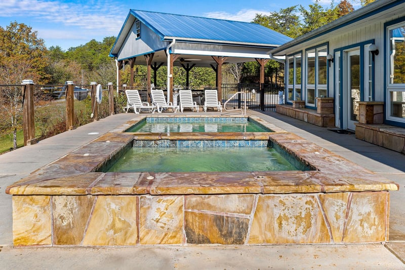 paradisesprings37