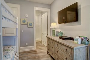 1st Floor, Bunk Bedroom