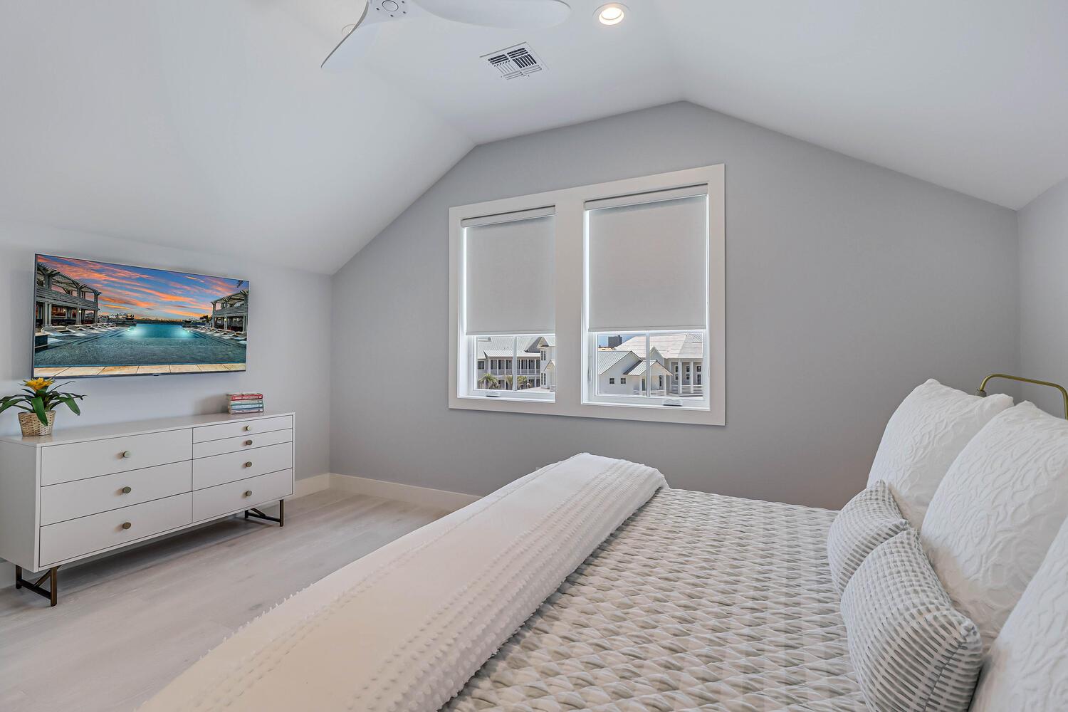 King Suite with Additional Bunks, 3rd Floor