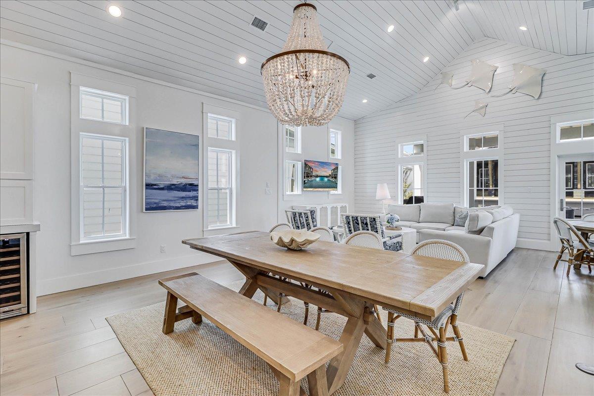 2nd Floor, Dining Area