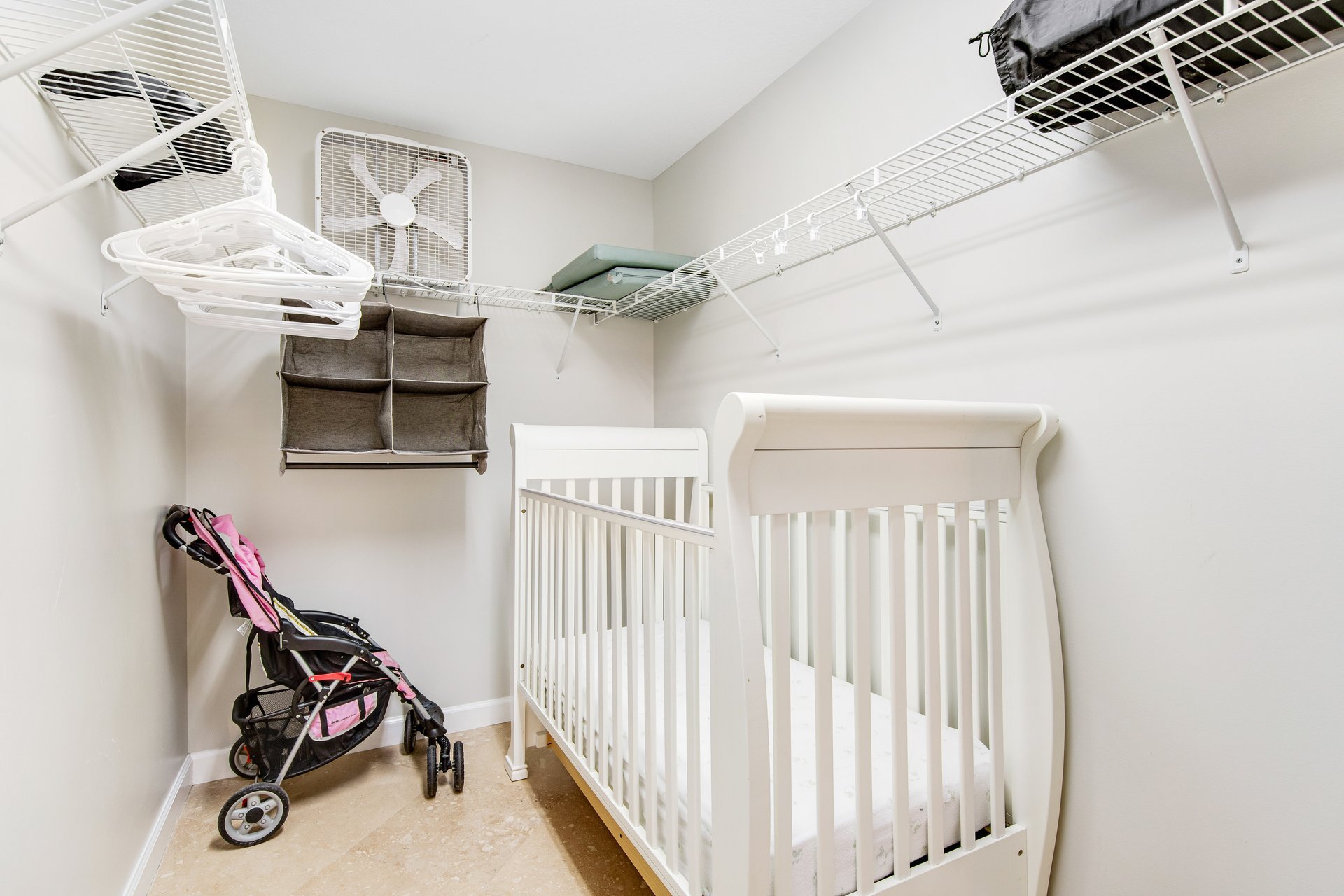 Sterling Beach 607 “Glorious” 32