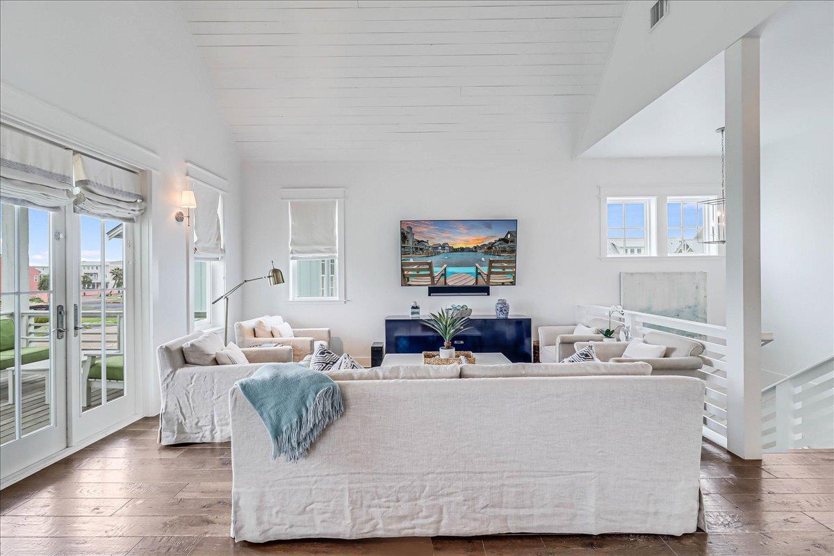 Main Living Room, 2nd Floor