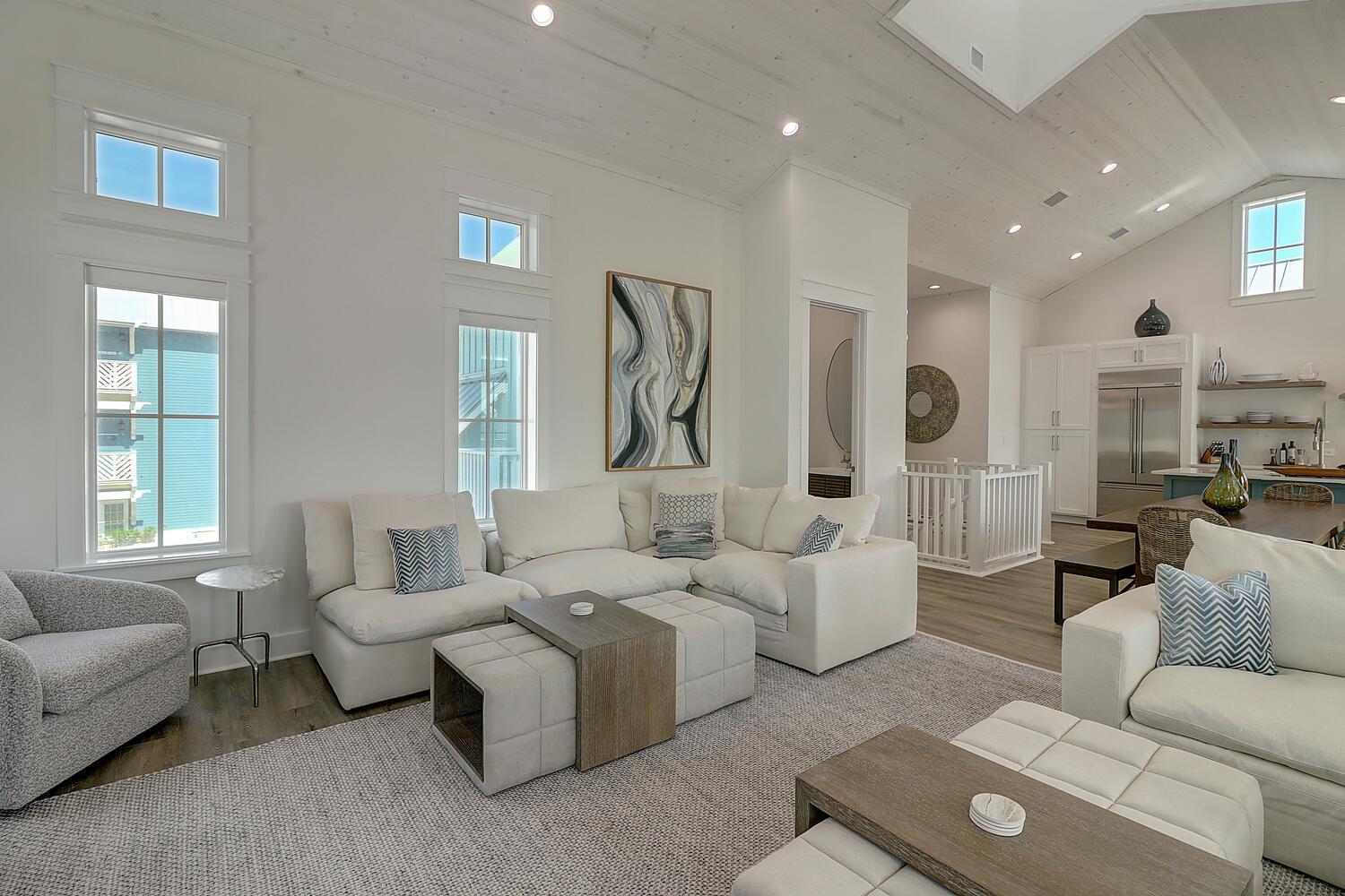 Living Area, 2nd Floor