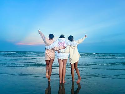 25d009af74aa453985cd1fb07d6e2a08small