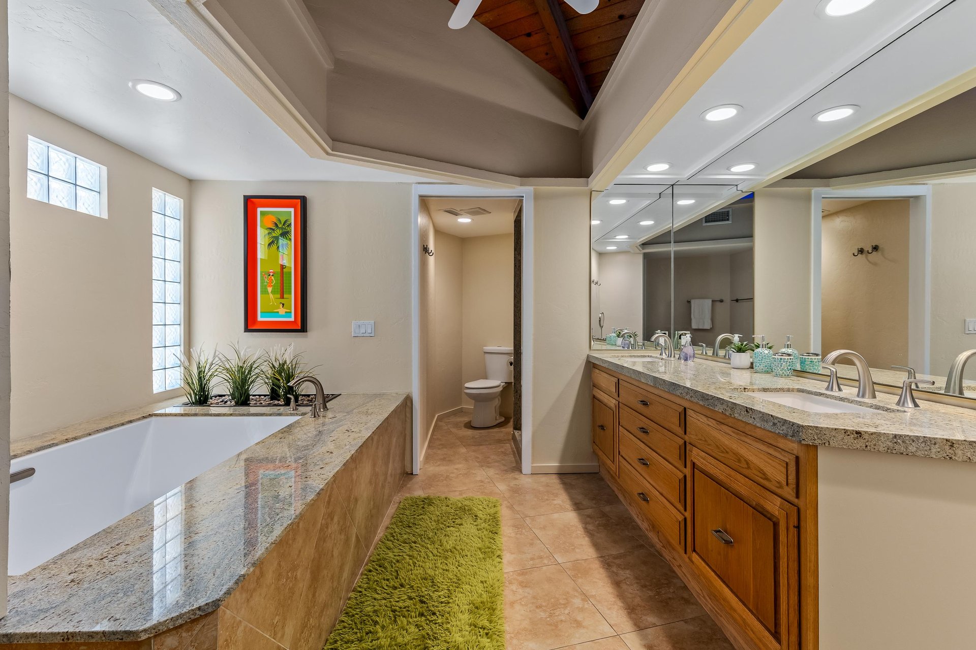 Spalike guest bathroom