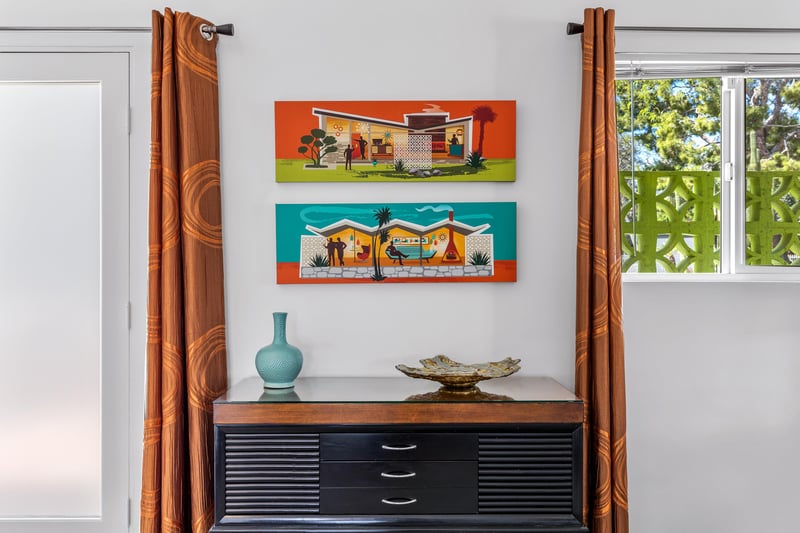 A touch of Palm Springs decor