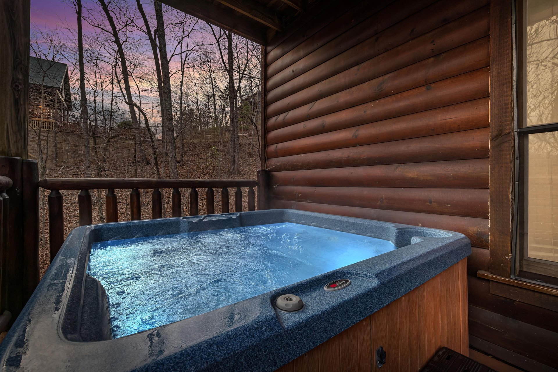Hot Tub at Country Bears Getaway, a 3bedroom cabin rental located in Gatlinburg