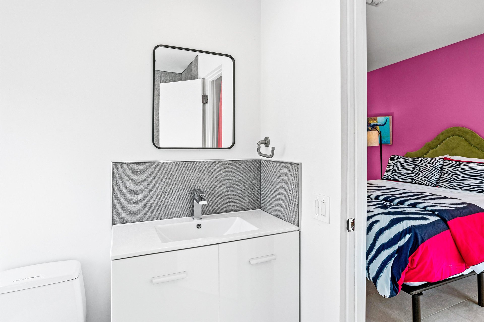 Casita bathroom