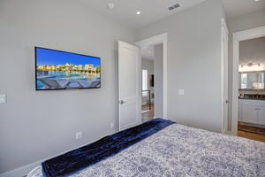 2nd Floor, Second King Bedroom